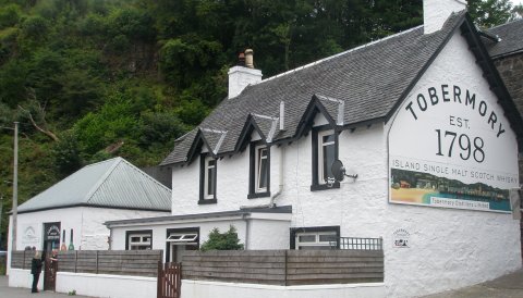 whisky reis schotland - whisky distilleerderij Tobermory Whisky reis Schotland - whisky distilleerderij Tobermory
